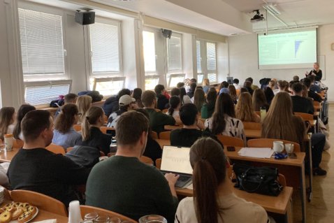 Inovace a trendy v investování: Hostovská přednáška Dr. Jany Brodani