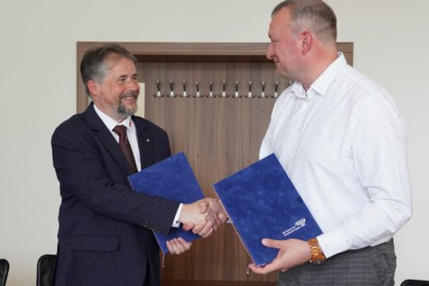 Memorandum o spolupráci Metropolitní univerzity Praha a Českého červeného kříže