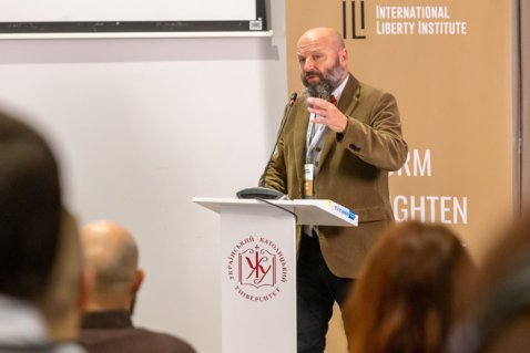 Prof. Šíma zahájil konferenci v ukrajinském Lvově